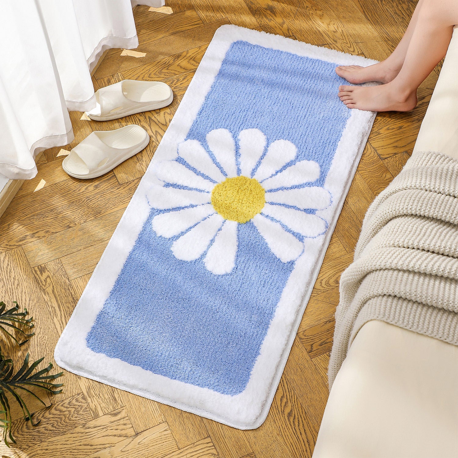 Blue/Green/ Grey Daisy Runner Mat for Bedroom Bathroom, 50x120cm / 20