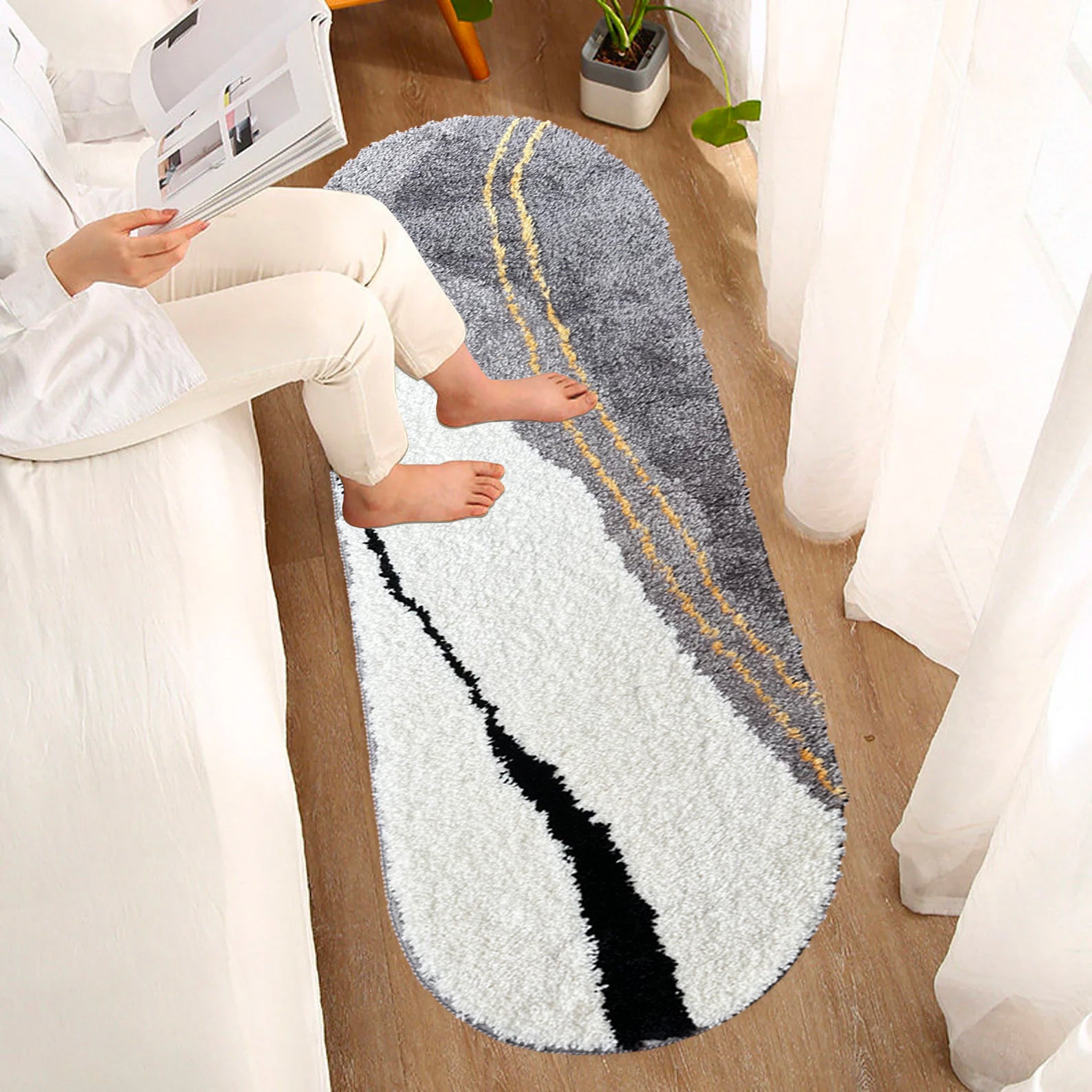 Grey Gold-Plated Bedroom Runner Mat